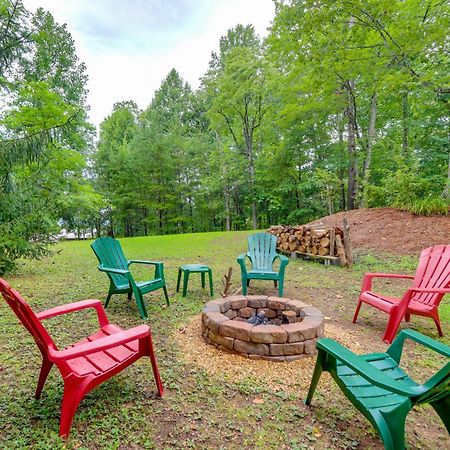 فيلا Blue Ridge Getaway With Hot Tub And Seasonal View! المظهر الخارجي الصورة